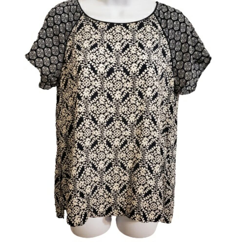 Ann Taylor LOFT Damask Fluid Print Top NWOT